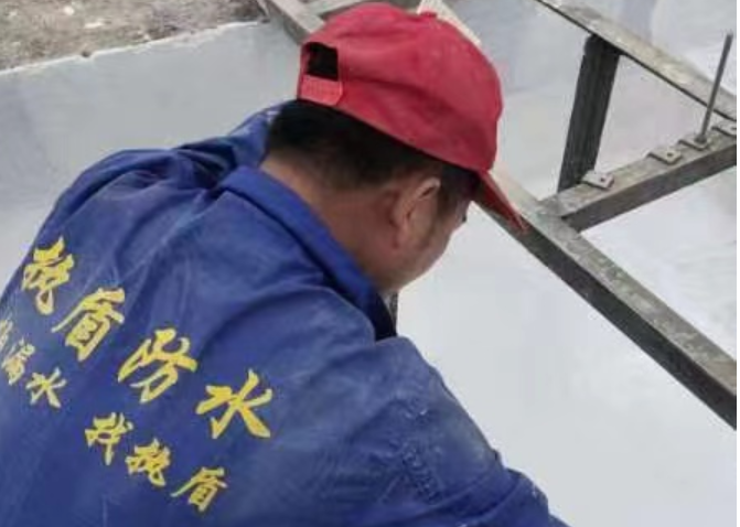 屋顶怎么老漏水？