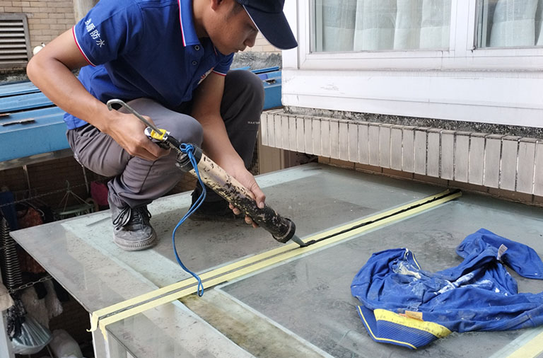 玻璃棚防水维修