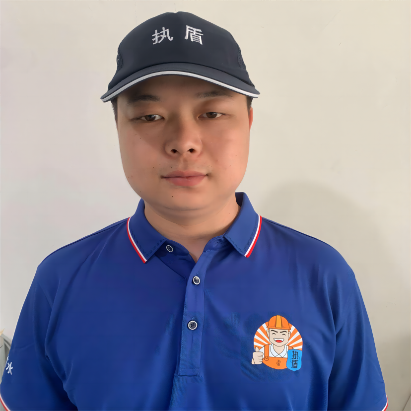 技术工长：李师傅